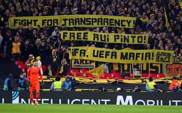 Dortmund fans show support to the imprisoned hacker.